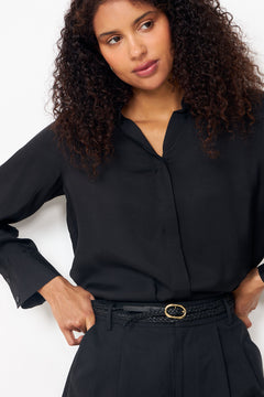 Jonna Reg Ls Open Collar Shirt - Black