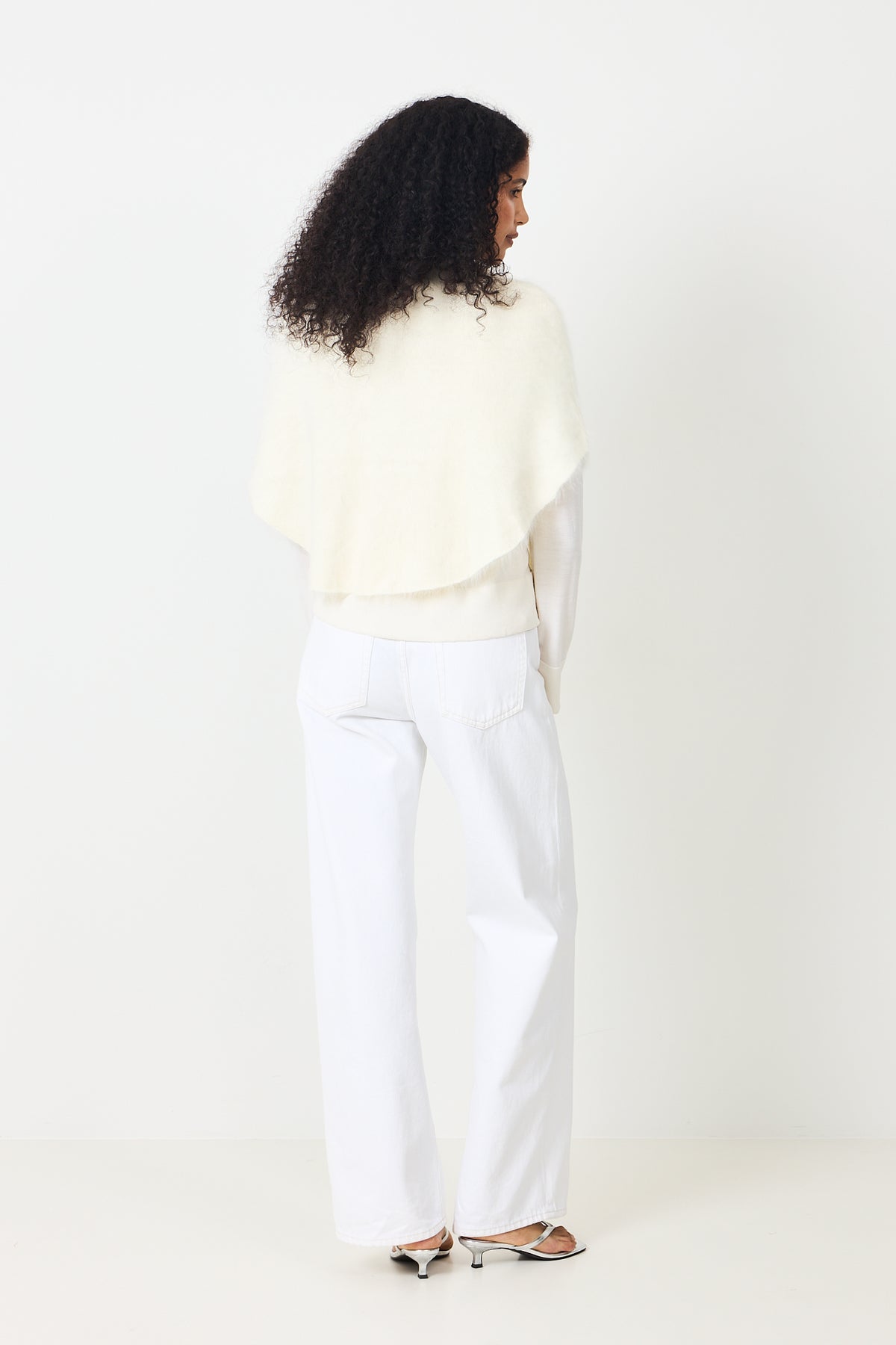 Maiken Brushed Poncho - White
