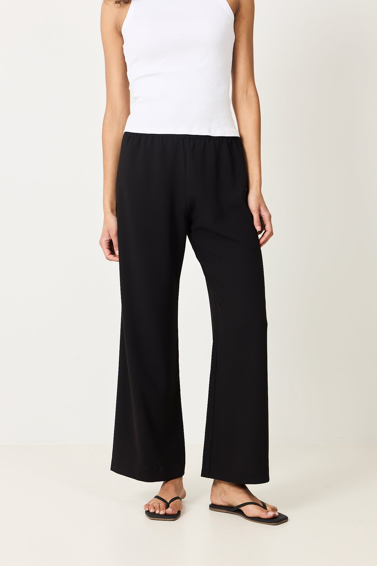 Saumi Trousers - Black
