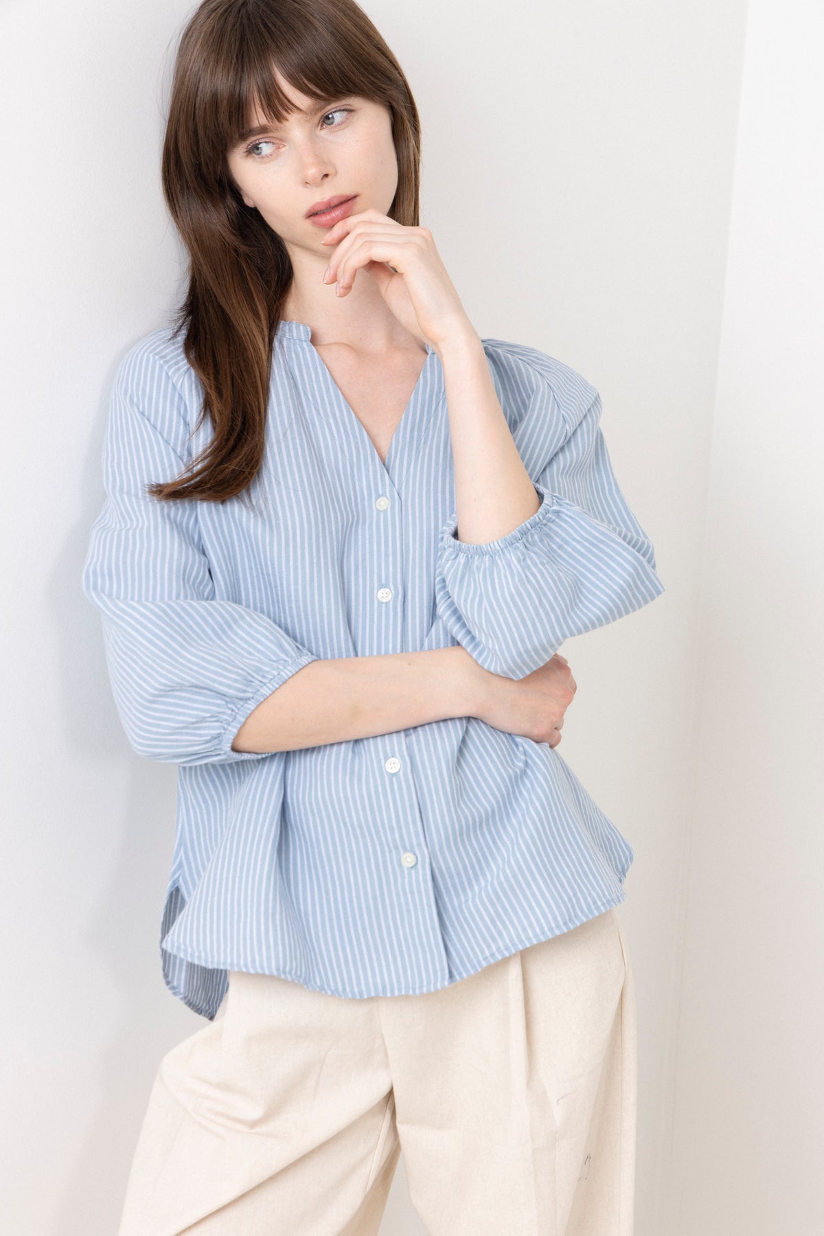 Cleo-Alberta Linen Blend Shirt - Dusty Blue Bright White