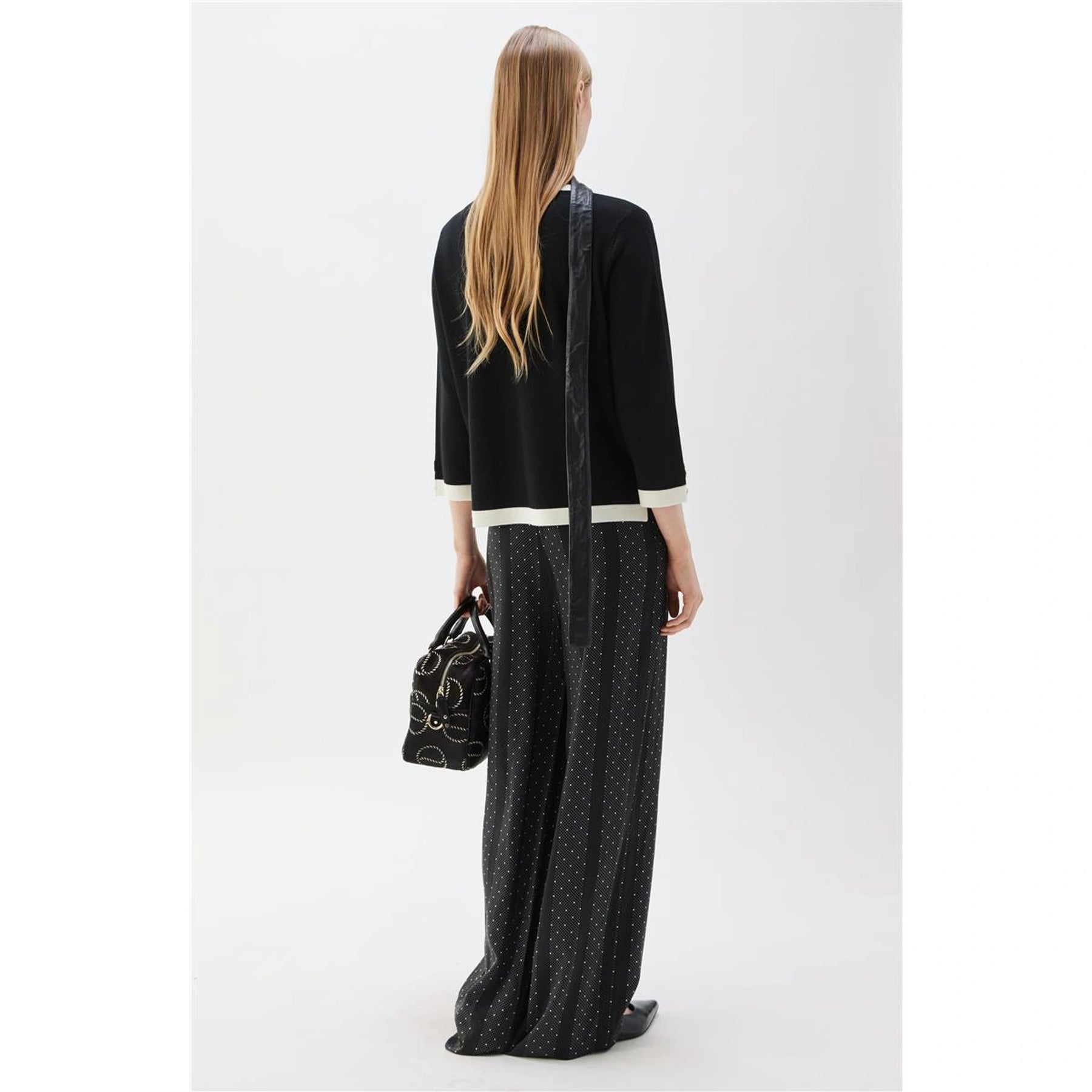 Helen Top - Black/Ecru