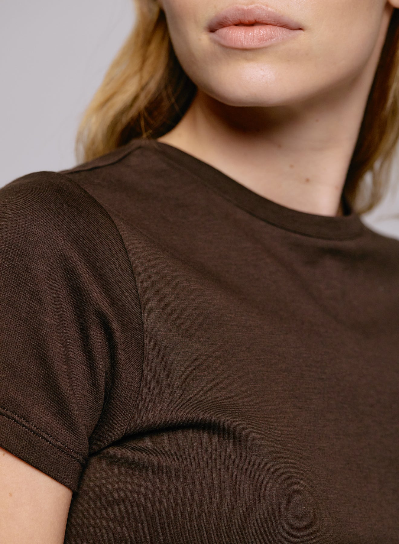 Agnes Tee - Brown