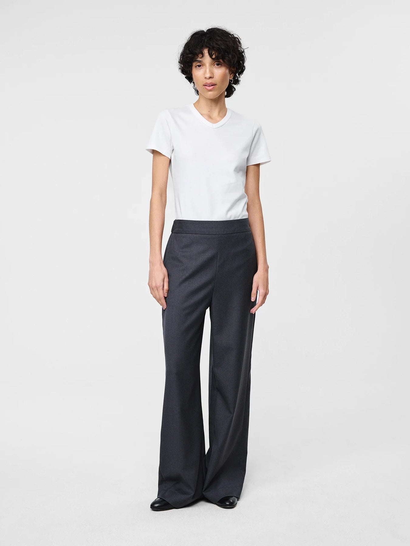 Anette Tee - White