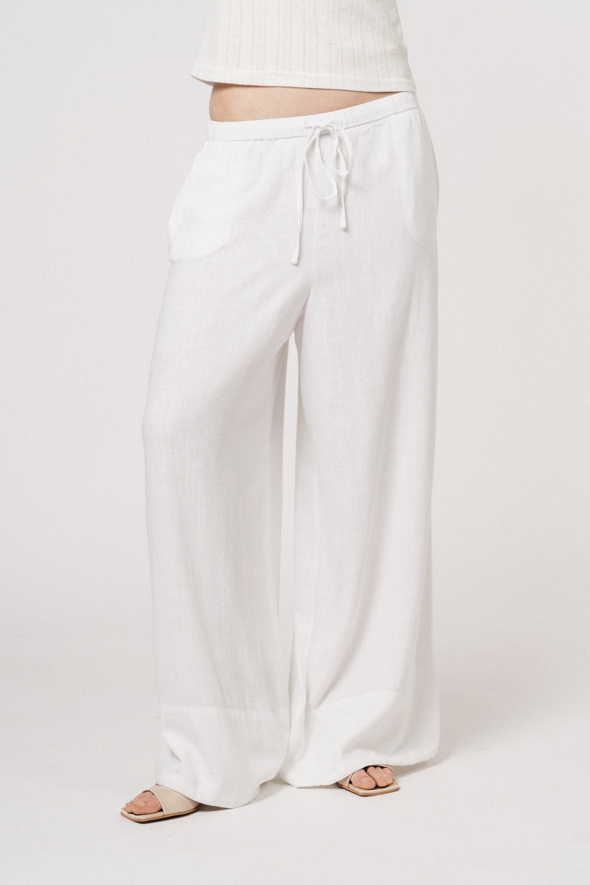 Liz Soft Linen Pants - White