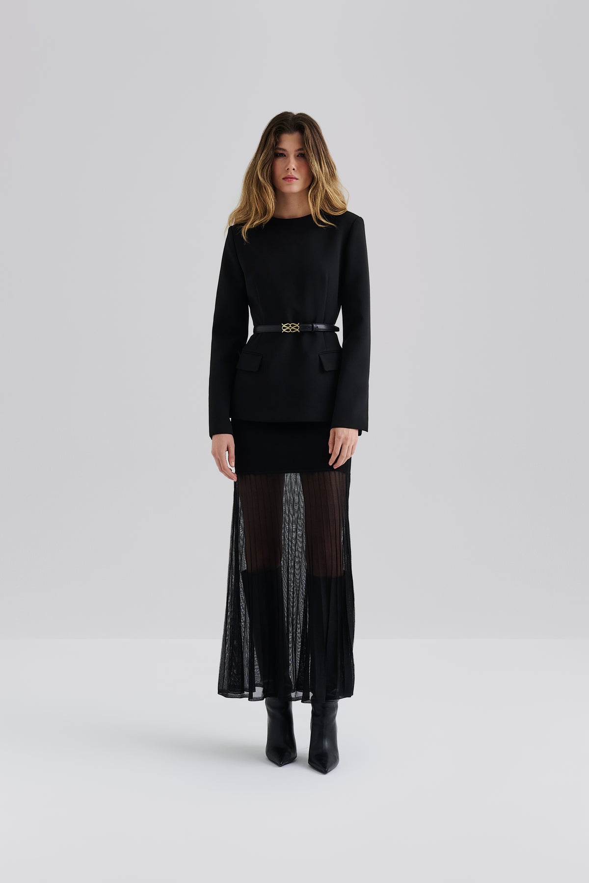 Athina Tailored Fitted Long Sleeve Blouse - Black
