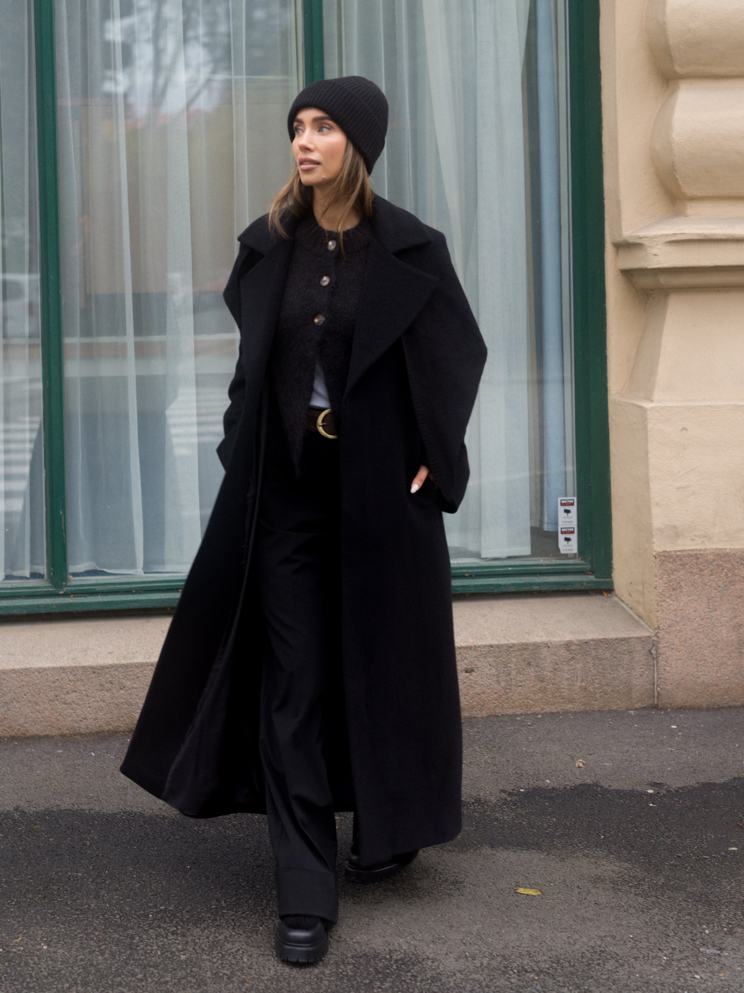 Charlotta Cashmere Coat - Black