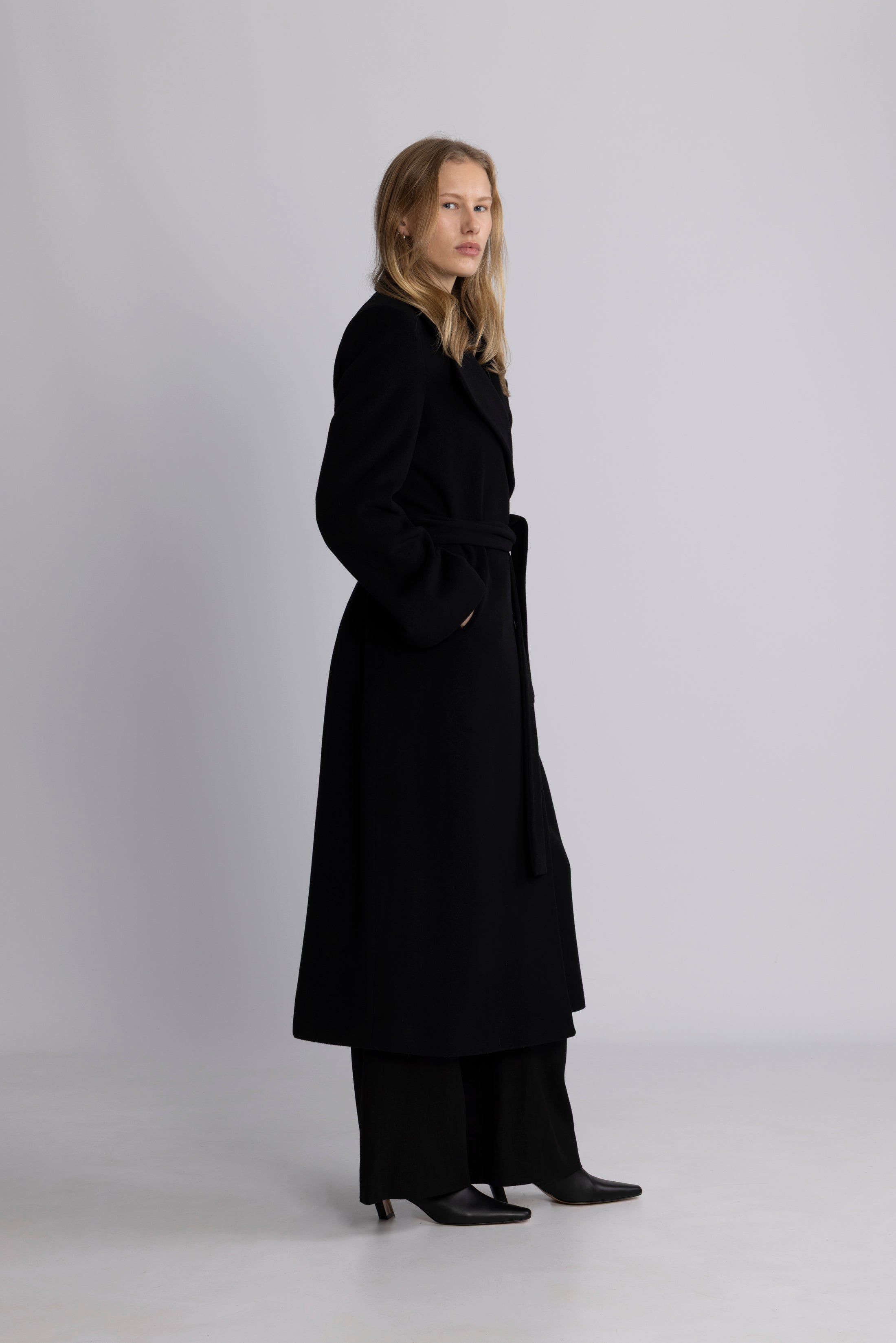 Charlotta Cashmere Coat - Black
