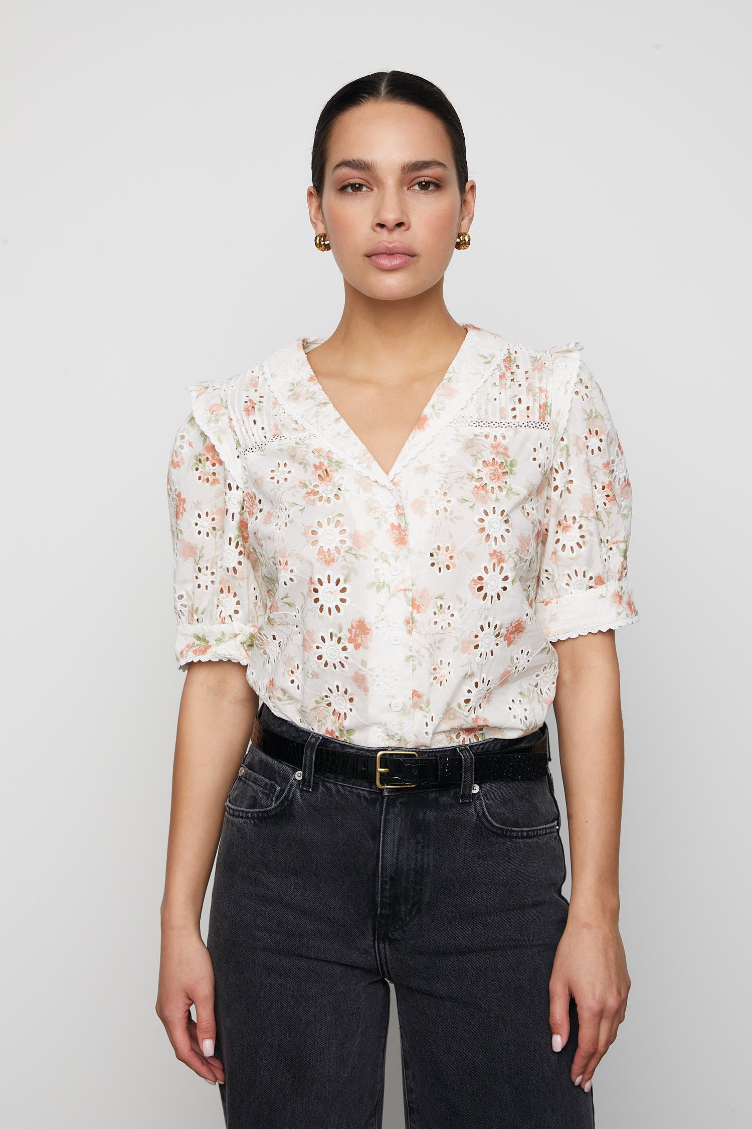 Hera Blouse - White Rose Print