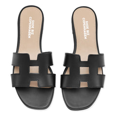 Claire Vaqueta - Black