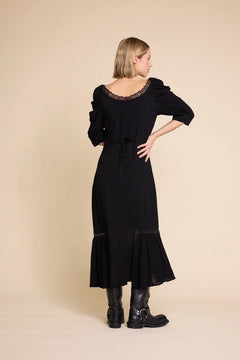 Dorothy Solid - Black