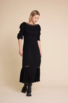 Dorothy Solid - Black