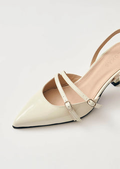 Joelle Onix Leather Pumps - Cream
