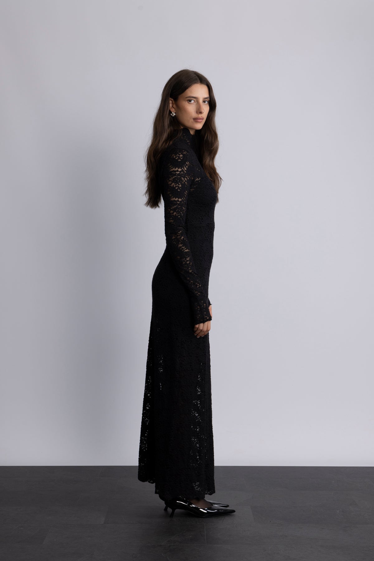 Olivia Bodycon Maxi Lace Dress - Black