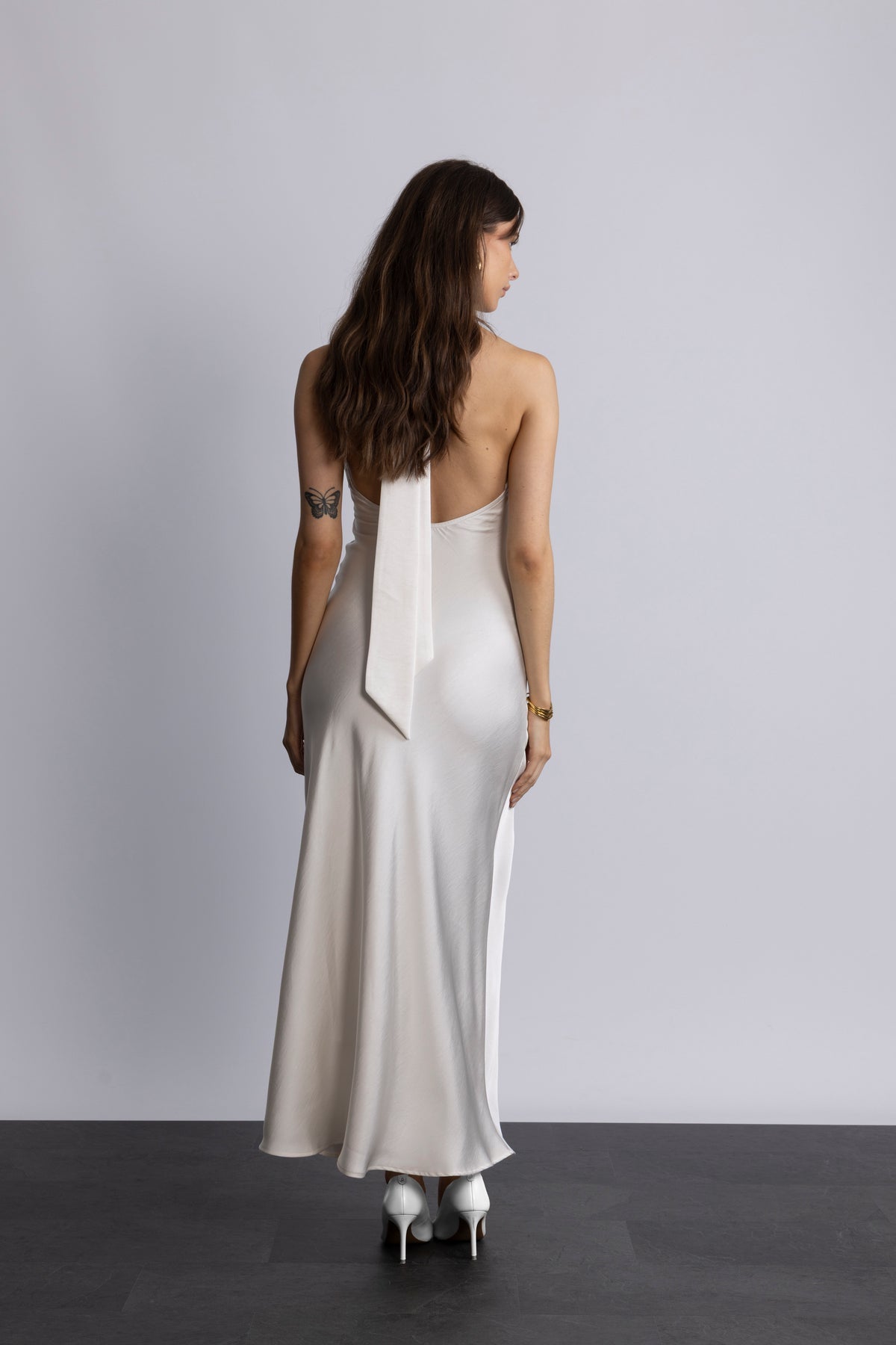 Lola Satin Halter Maxi Dress - Creme