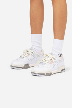 Onyx Sneaker - White / Pink