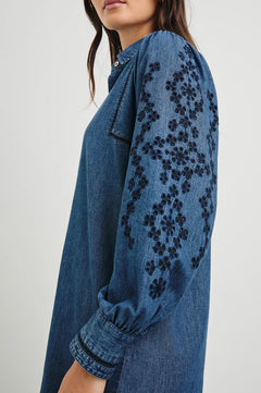 Fernanda - Dark Vintage Wash