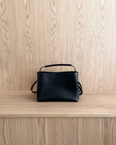 Hedda Midi Handbag - Leather Black