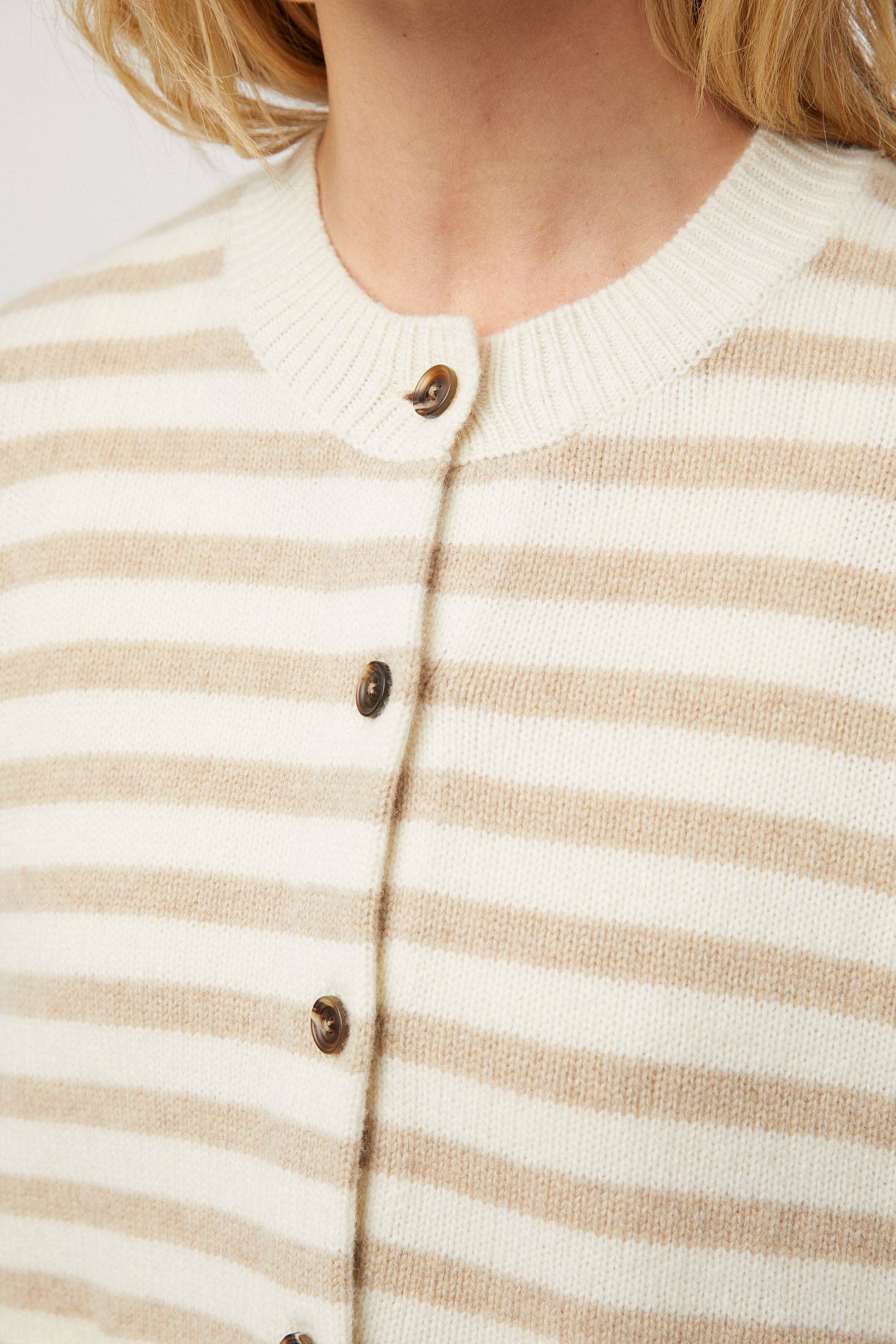 Structured Wool Cardigan - Linen Snowflake Stripe