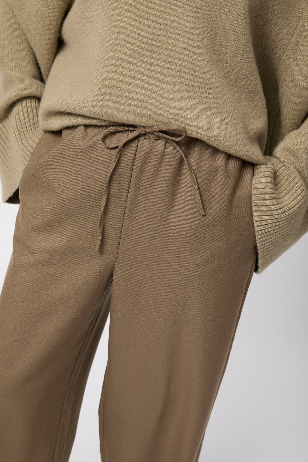 Issa Turtleneck Sweater - Olive