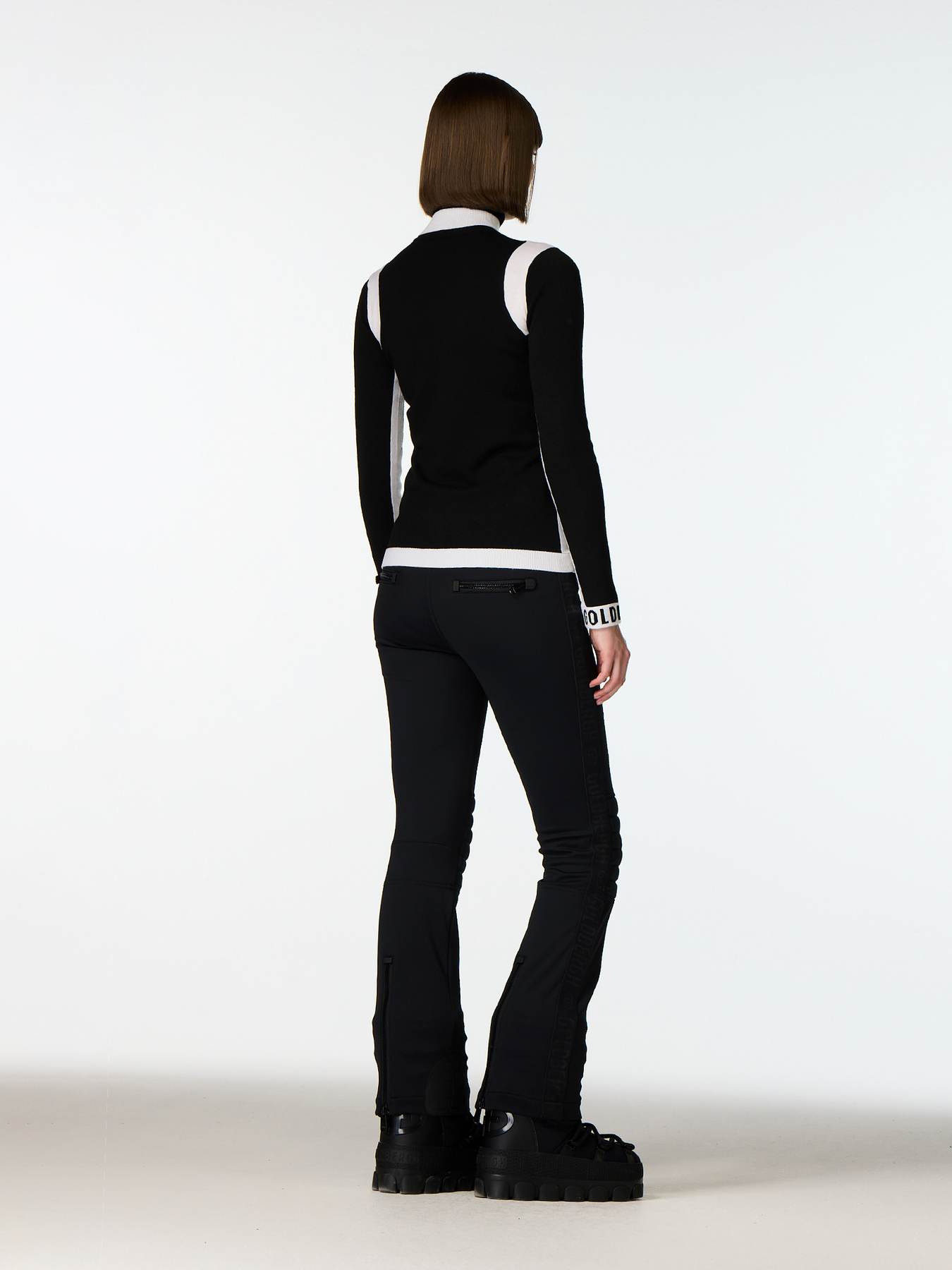 Noemi Long Sleeve Knit Sweater - Black