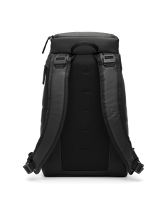 Hugger Backpack 20L - Black Out