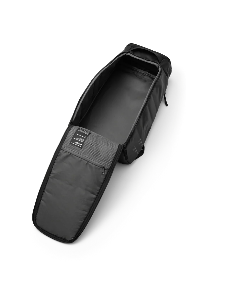 Hugger Backpack 25L - Black Out