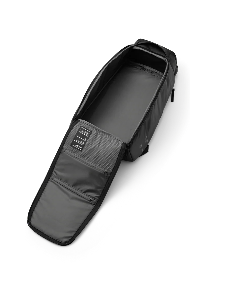 Hugger Backpack 30L - Black Out