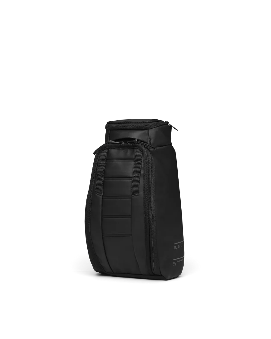 Hugger Washbag - Black Out
