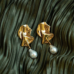Scrunch Statement Pearl Drop Earring - Pearl