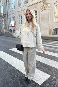 Avaic Short Trenchcoat - Beige