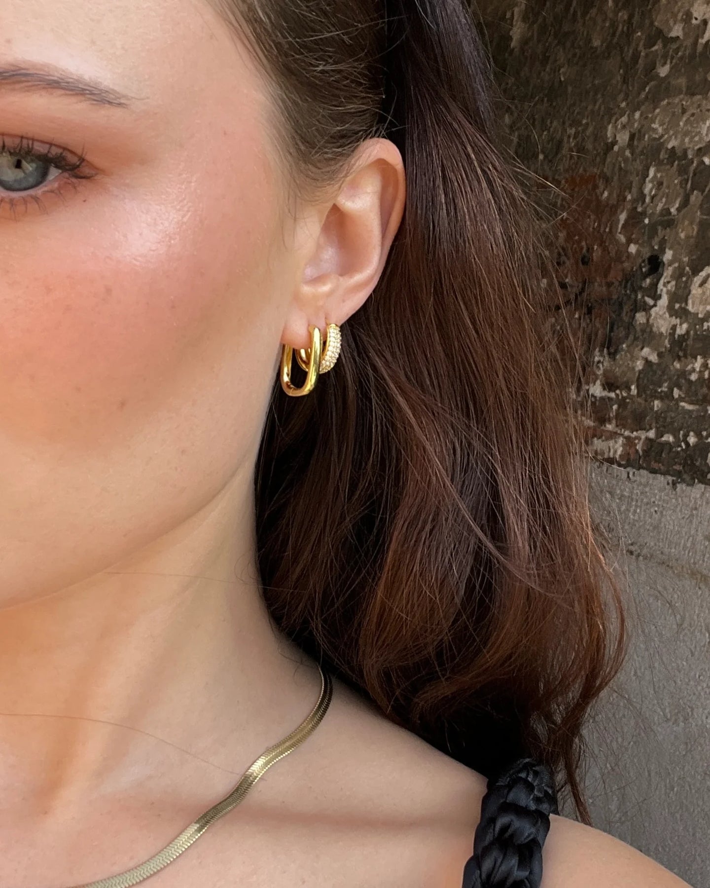 Petite Edge Hoops - Gold