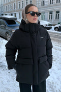 Besseggen Down Jacket - Black