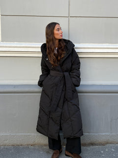 YazIW Long Coat - Black