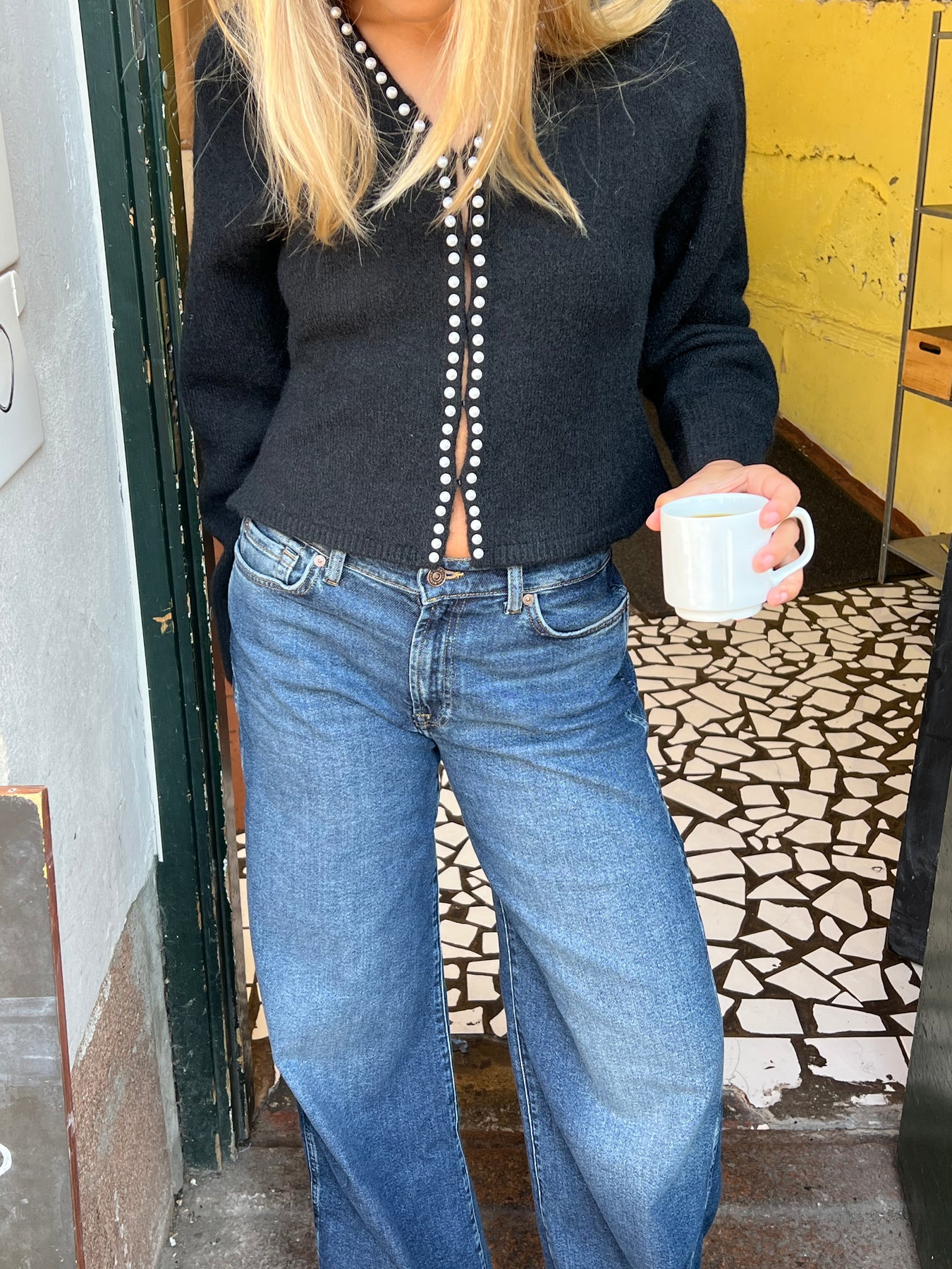 Sara Pearl Cardigan - Black