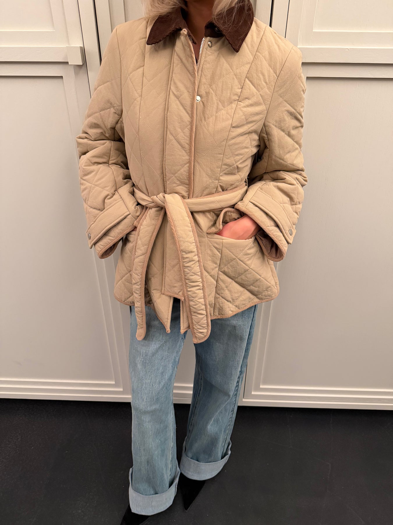 Anja Quilted Jacket - Beige