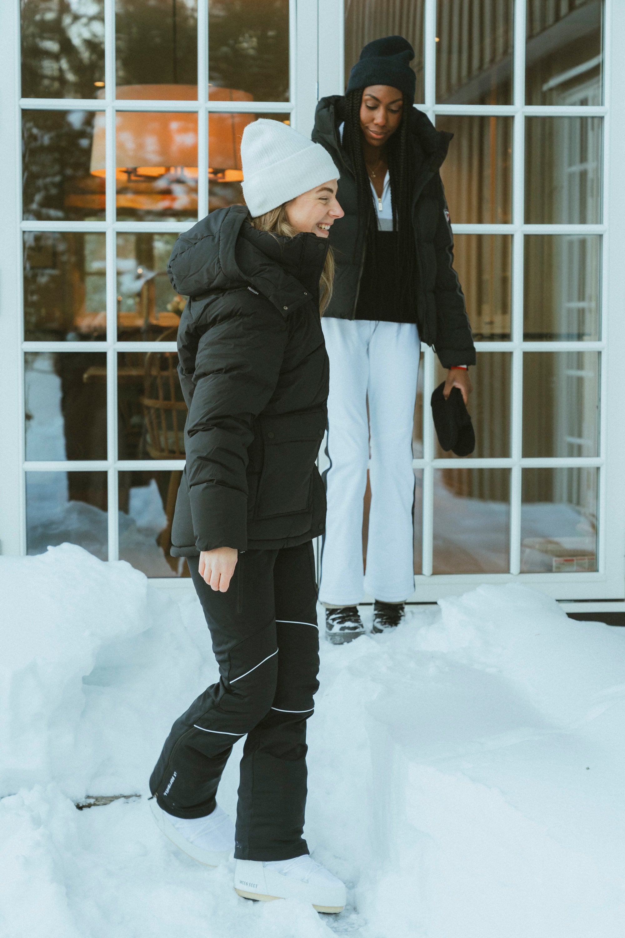 Escape Down Jacket - Black