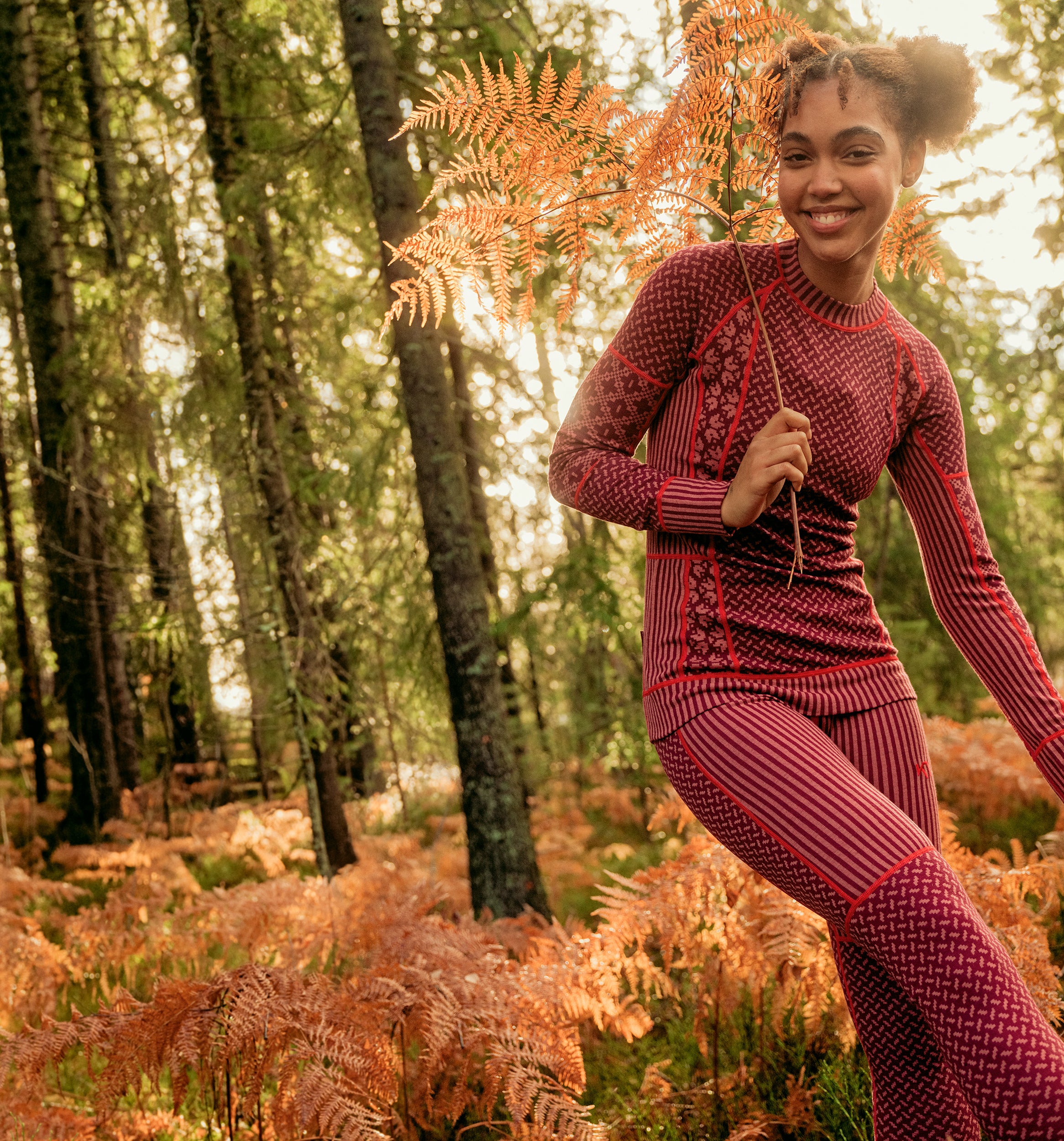 Smekker Long Sleeve - Burgundy Red