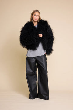 Line Fur - Black
