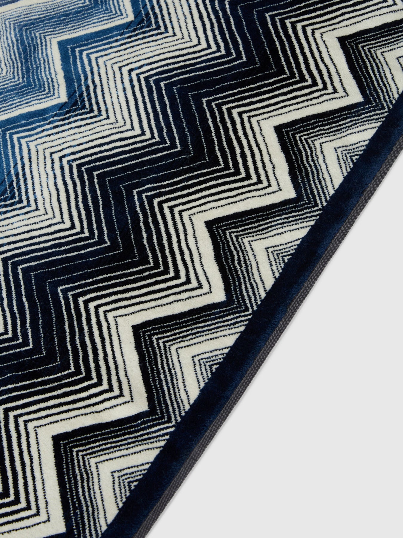 Marea Bath Mat - Blue/White