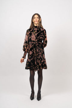 Saga Wide Velvet Dress - Black Pink Velvet