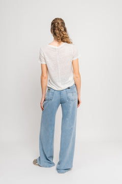 Alicia Tee - White