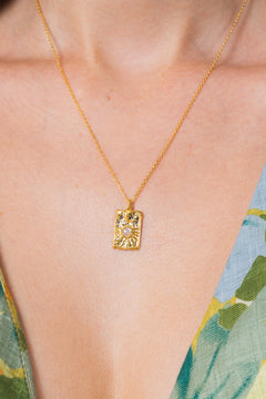 Aylin Necklace - Gull