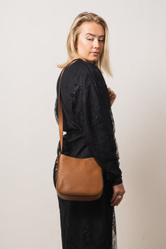 Poppy Small Hobo Bag - Cognac