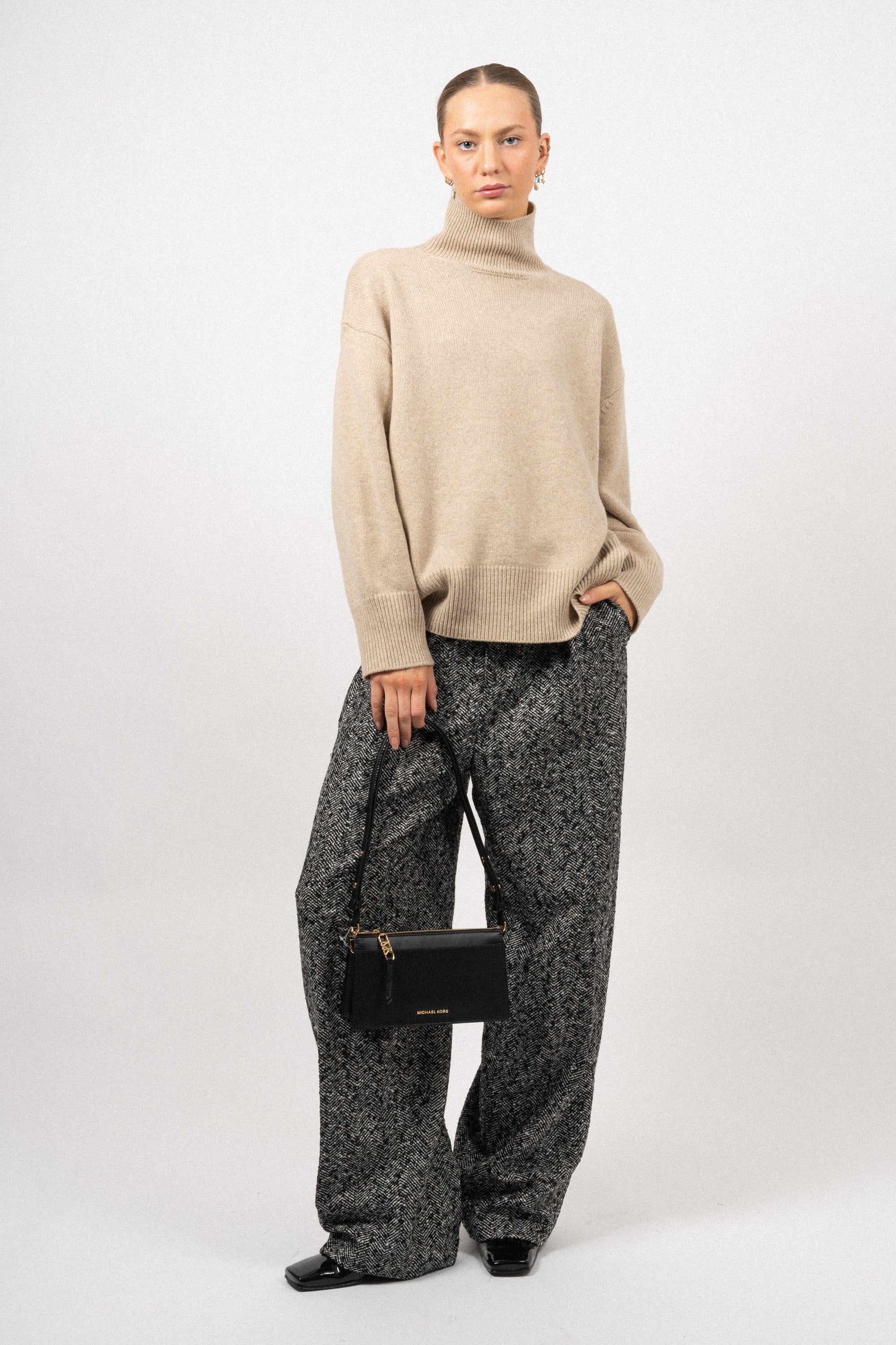 Julie Sweater - Linen