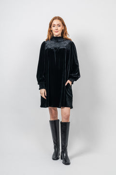 Alice Velvet - Black