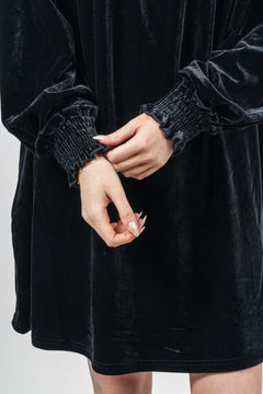 Alice Velvet - Black