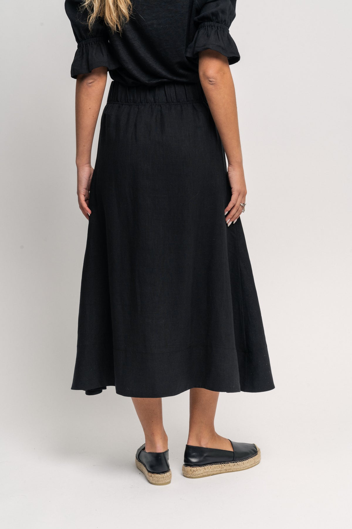 Thea Linen Skirt - Black