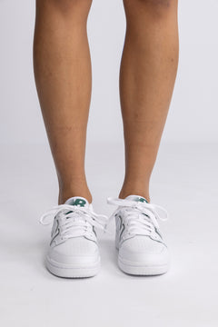 BB480 - White