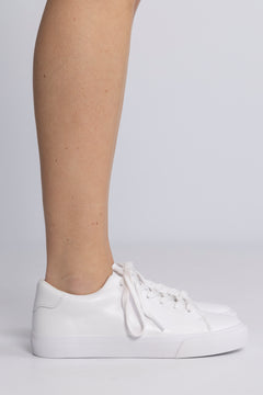 Verona W Leather - White