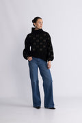 Fam Sweater Short - Black